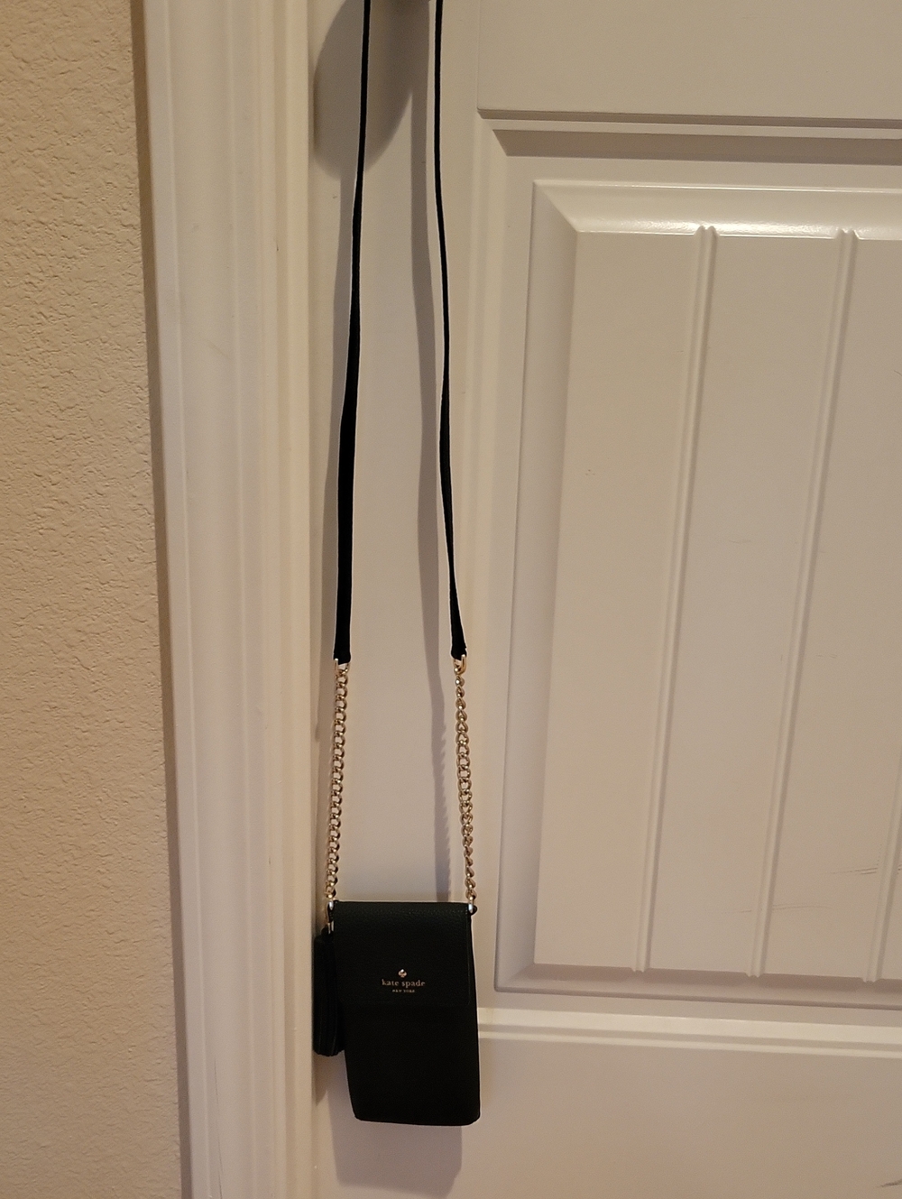 kate spade Black Crossbody Phone Pouch with Gold Chain Strap